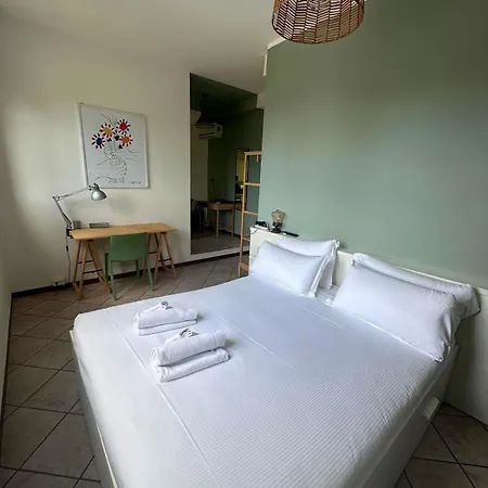 Piazzetta Su Reno Apartman